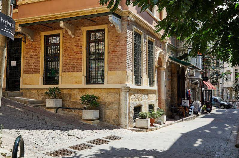 דירה No 8 Galata